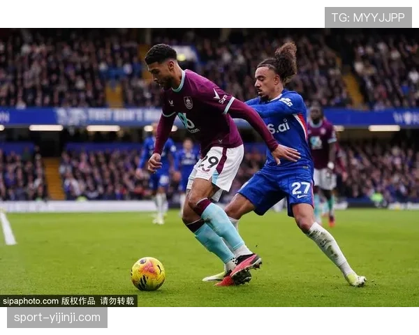 切尔西1比1遭伯恩利绝平 福法纳染红导致失分